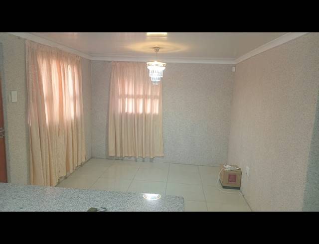 3 BEDROOM HOUSE FOR SALE IN FERNWOOD